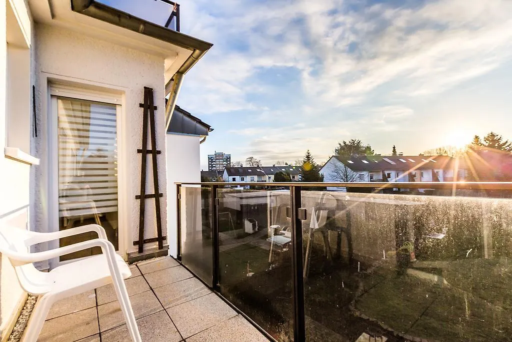 Ferienwohnung Koeln Stammheim contacts